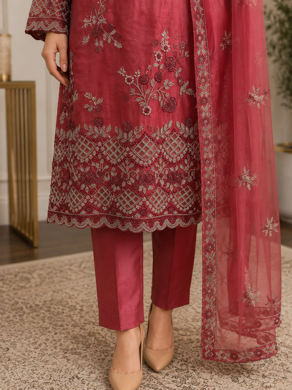 Luxury Cut Dana Embroidered 3-Piece Festive Suit – Maroon / Deep Rose Pink